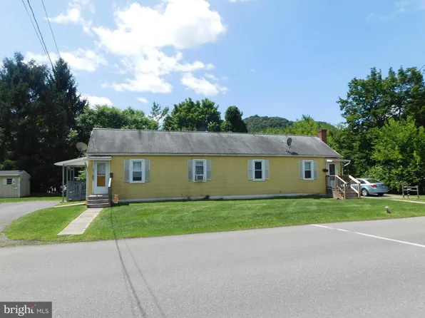 205 & 207 Spring St, Lewistown, PA 17044