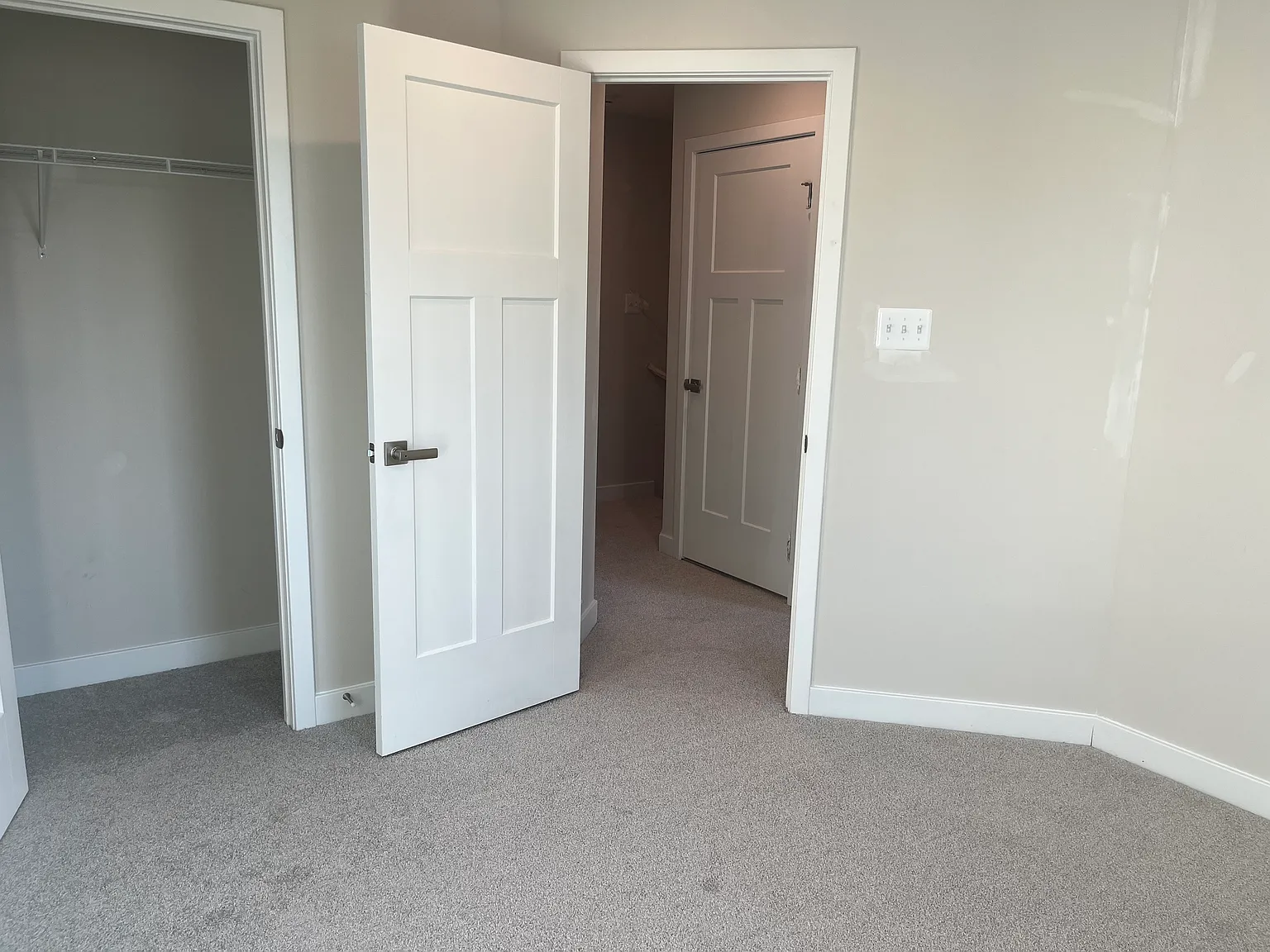 221 Lorewood Park Rd — Photo 3