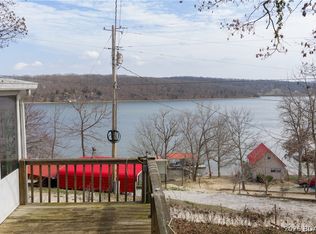 30560 Pecan Dr, Edwards, MO 65326