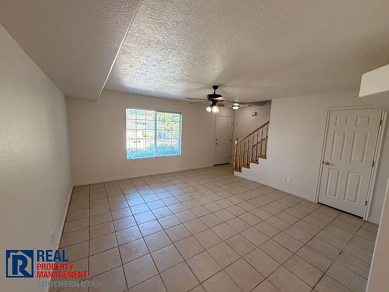 1735 W 540 N #1305 — Photo 3