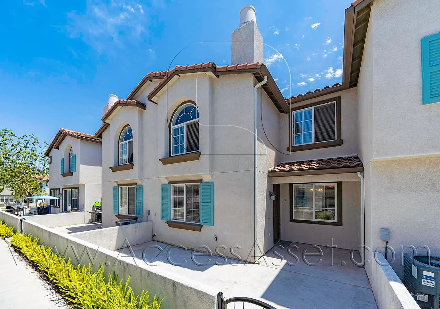 Beautiful 3 Bed/2.5 Bath Condominium In Pelican Cove Of Oceanside! — Photo 1