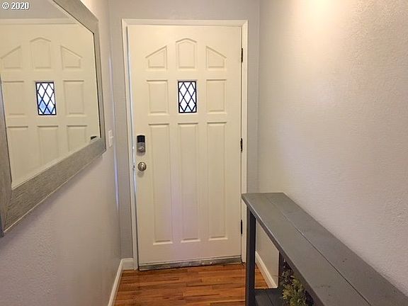 3rd image of 6214 NE 40th St