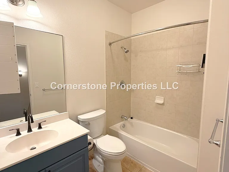 1120 Kakala St #508 — Photo 25