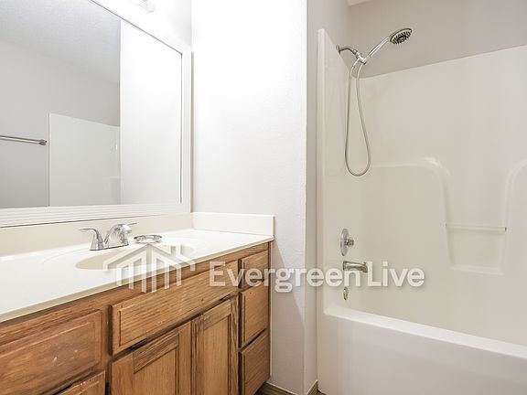 5th image of 1951 S 11th Pl