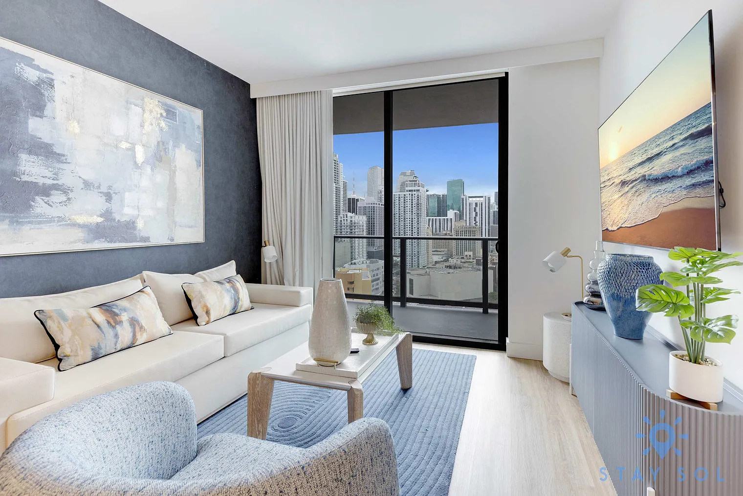 1 bed, 1.0 bath, $3,581 — Photo 2