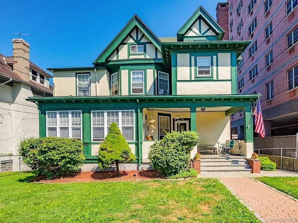 1st image of 131 Lockwood Ave