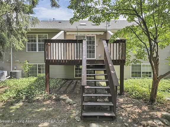 3rd image of 5940 Coleman Rd #27