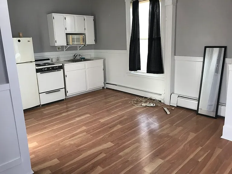 29 Conant St #1A — Photo 1