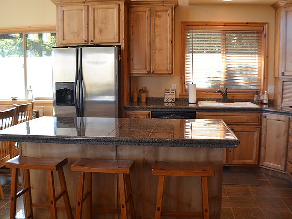 4th image of 293 E Rockport Aspen Dr