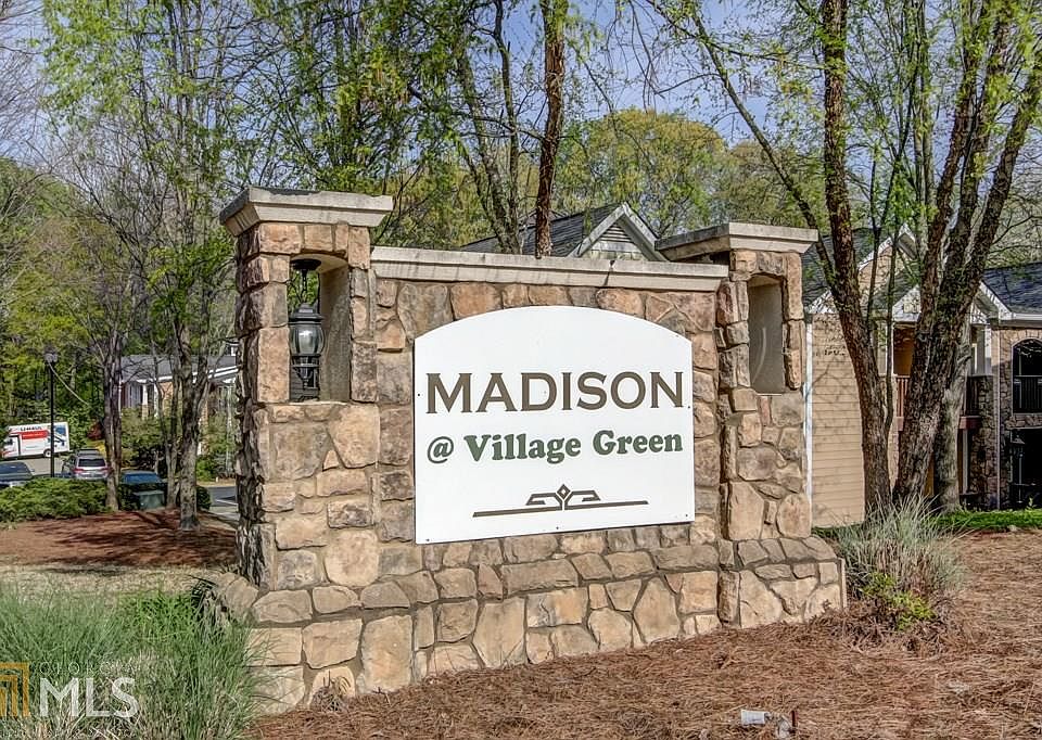 1st image of 405 Madison Ln SE