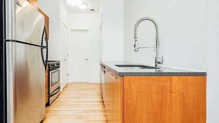 Rented by Nooklyn NYC LLC | media 22