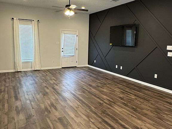 5th image of 11136 April Blush Ave