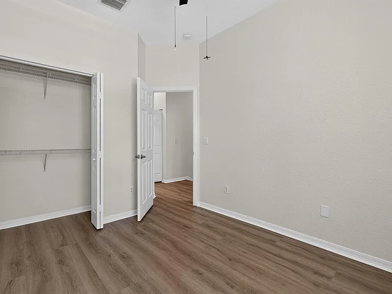 158 W Thatch Palm Cir — Photo 29