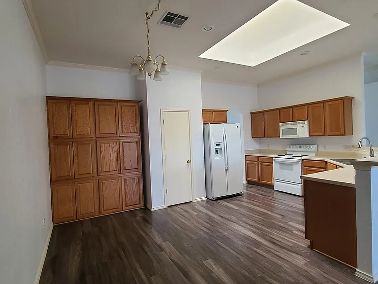 3004 Zachary Ln — Photo 20