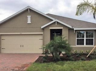 8945 Mondial Ct, Venice, FL 34293