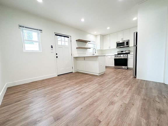 2nd image of 1837 N Brighton St #101