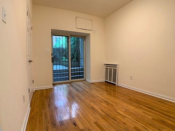 5th image of 257 W 91st St #Fg