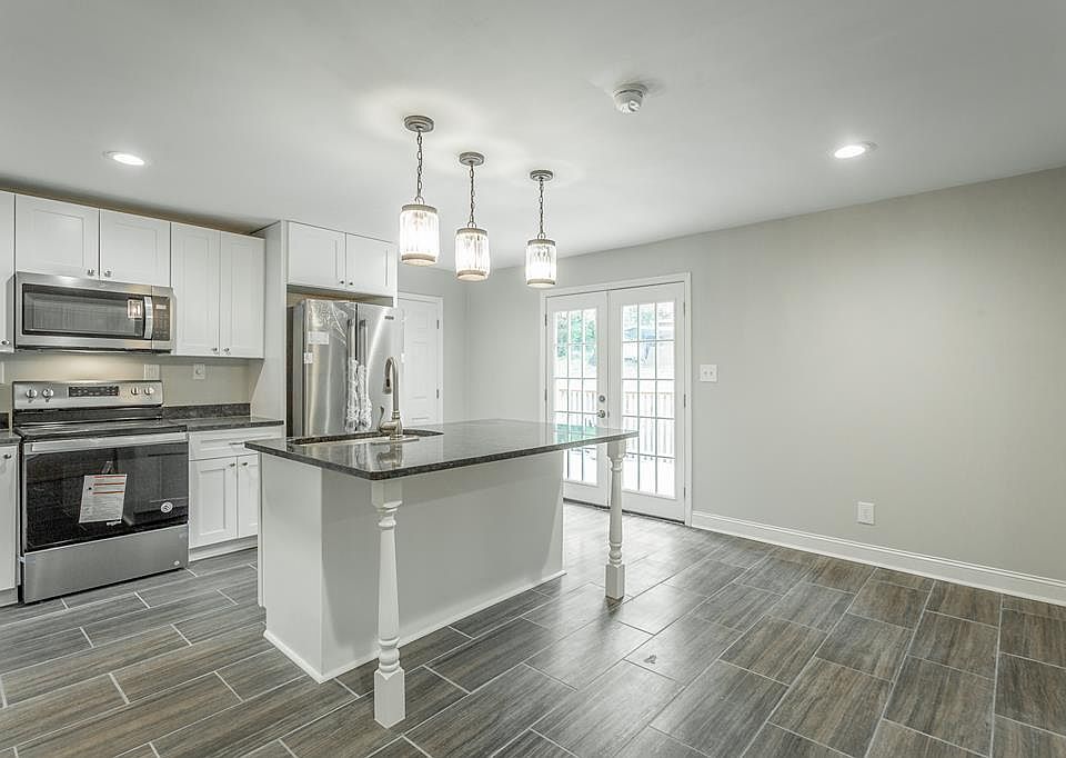 1st image of 187 Nawaka Ave