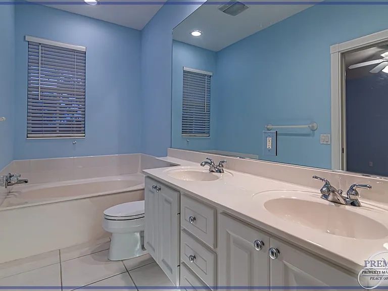 28576 Alessandria Cir — Photo 20