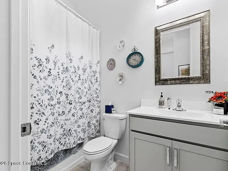 2619 Millennium Cir — Photo 15