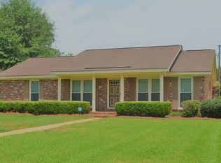 2201 Little John Ln, Albany, GA 31707