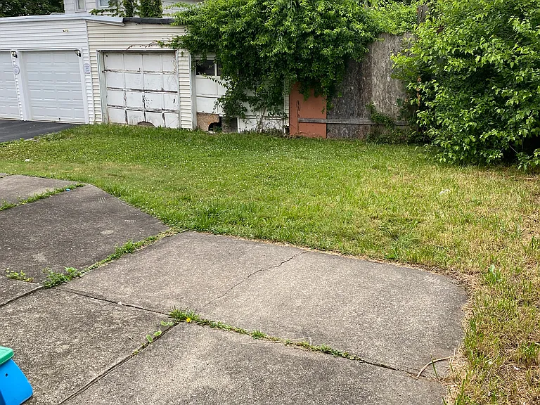 2015 Margaret Ave — Photo 14