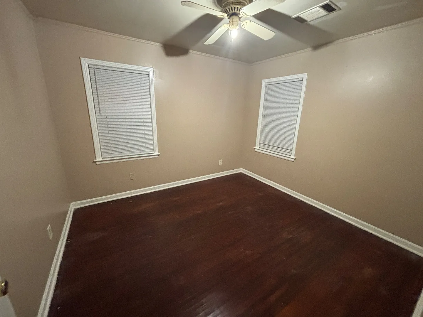 1353 Canfield Ave. - 1353 Canfield Ave. — Photo 3
