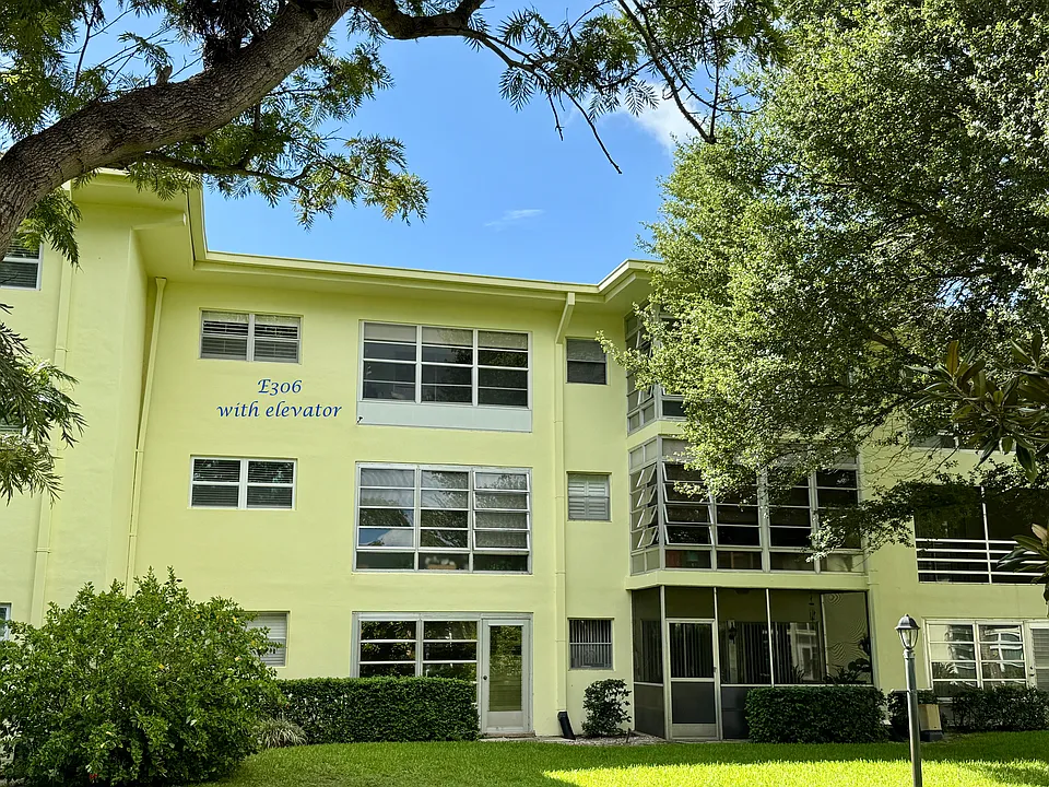 1100 Ponce De Leon Cir #306