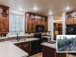 38307 Maple St, Lebanon, OR 97355