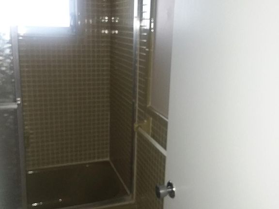 4th image of 398 Leighton Ct