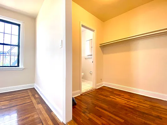 Rented by Compass | media 2