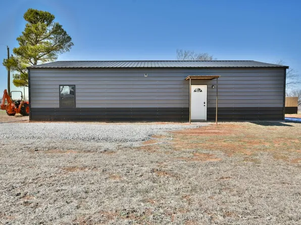 274930 Walker Rd, Comanche, OK 73529