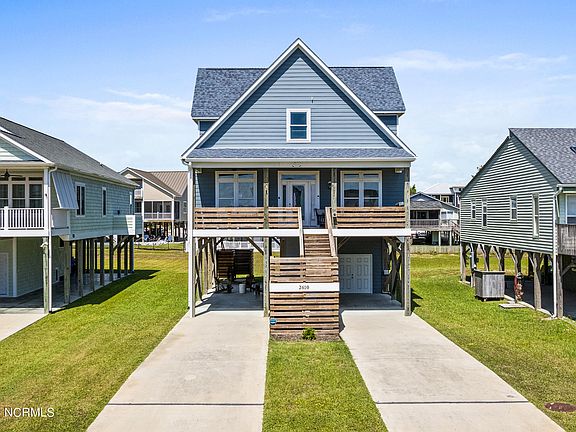 2nd image of 2610 E Dolphin Drive