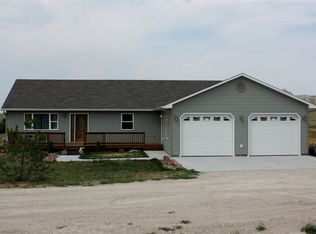 59 Cottonwood Dr, Douglas, WY 82633