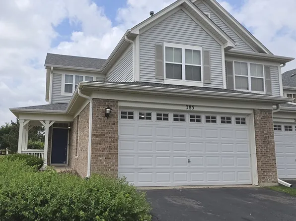 385 Bluegrass Pkwy, Oswego, IL 60543