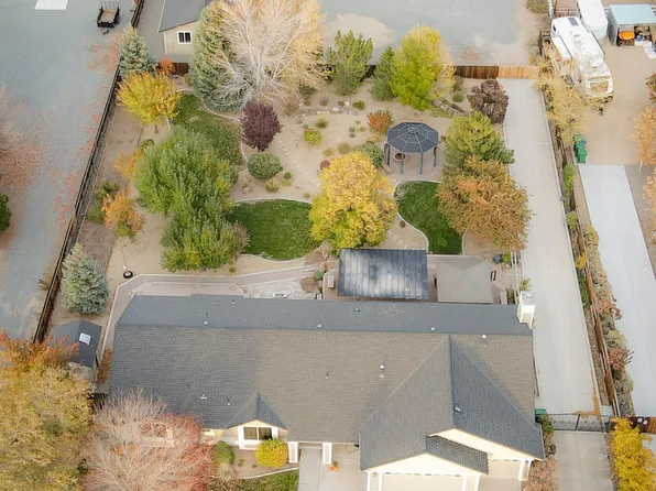 245 Moonbeam Dr, Sparks, NV 89441