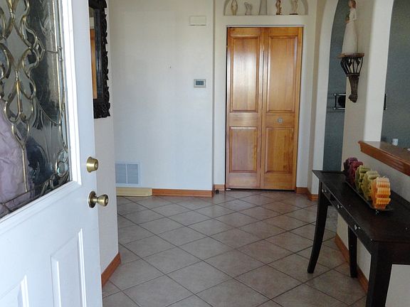 3rd image of 1104 W 11th St