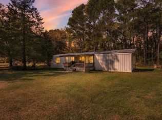 200 Sings Ln, Holly Hill, SC 29059