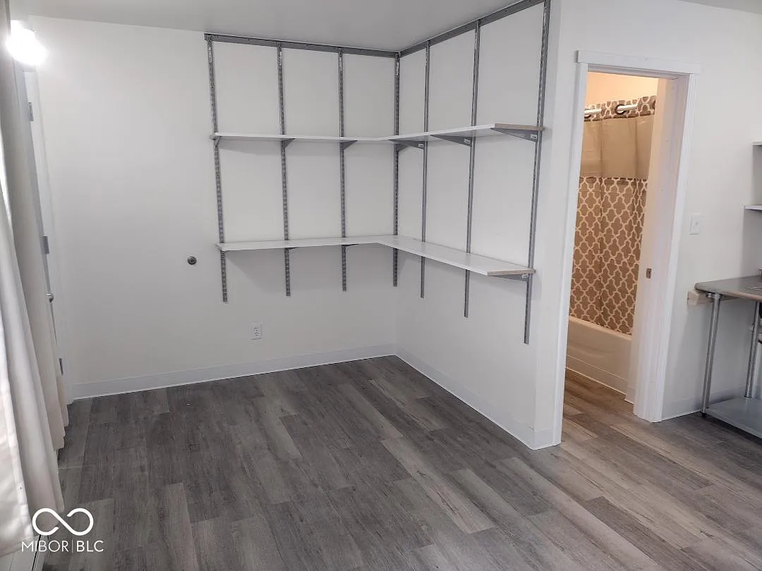 1 bed, 1.0 bath, 400 sqft, $800 — Photo 4