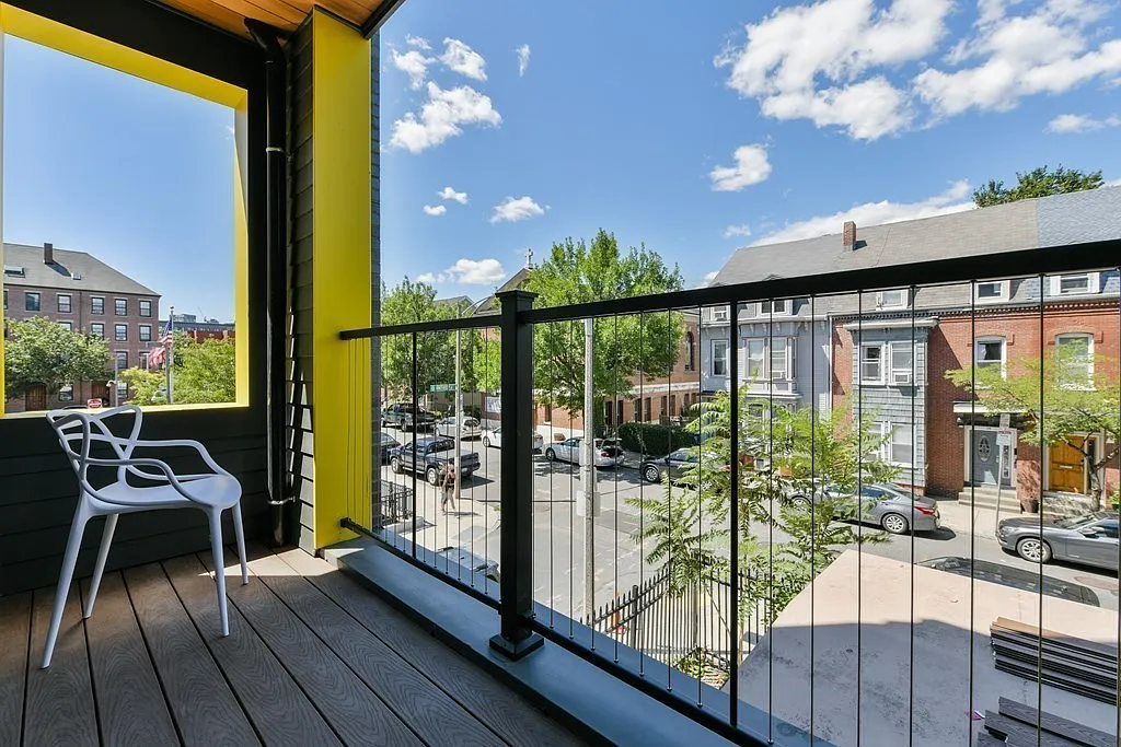 Building Photo - 8 Winthrop St #303