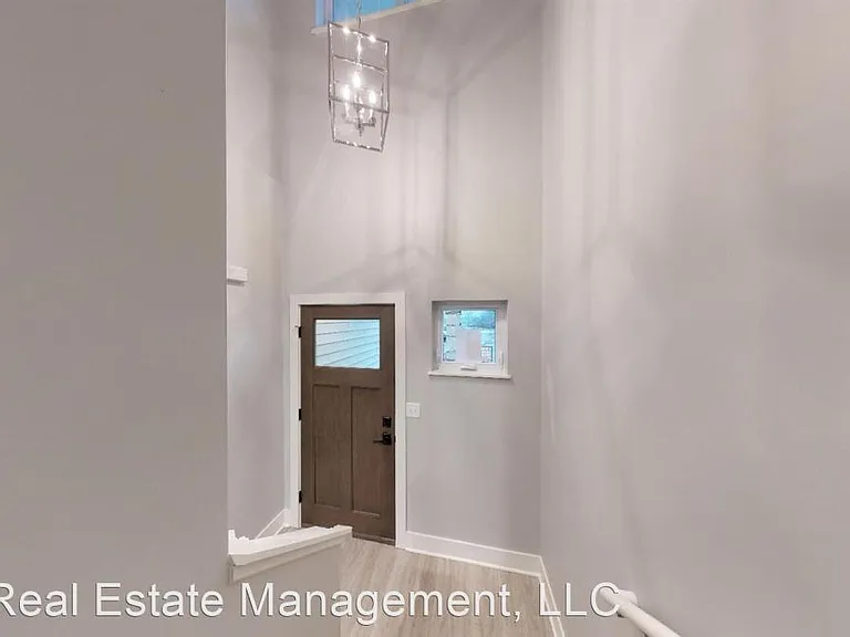 Hanover Townhomes — Photo 59