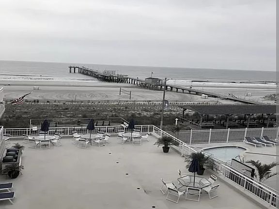 5th image of 6100 Boardwalk APT 306