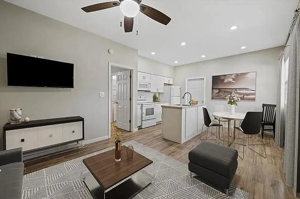 1 bed, 1.0 bath, 650 sqft, $1,750 — Photo 2