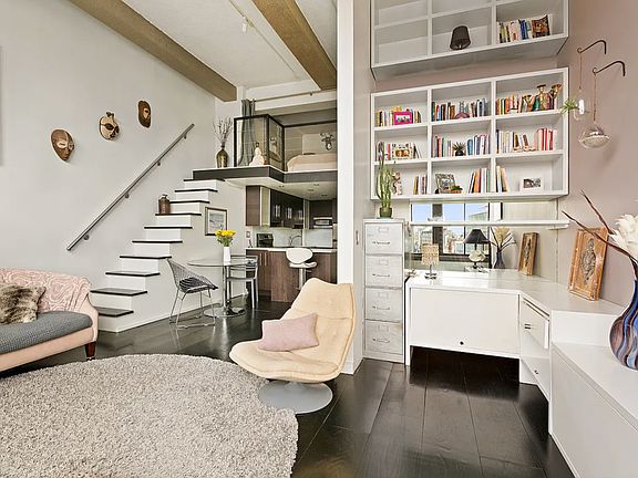 3rd image of 111 4th Ave APT 8G