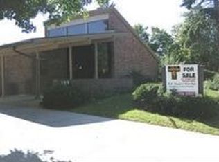 2311 W Jackson St, Muncie, IN 47303