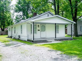 117 S 5th St, Austin, IN 47102