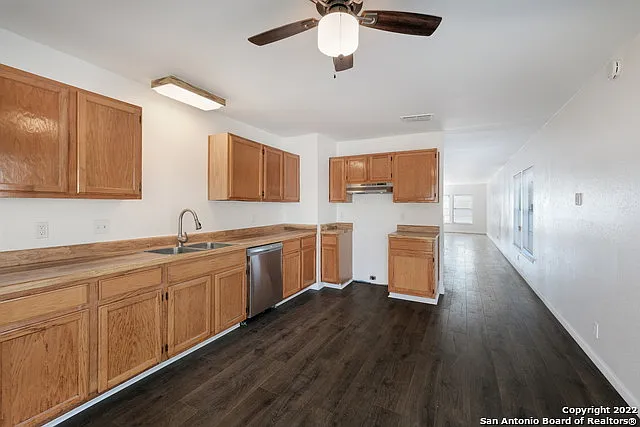 5727 Jones Fall Dr — Photo 11