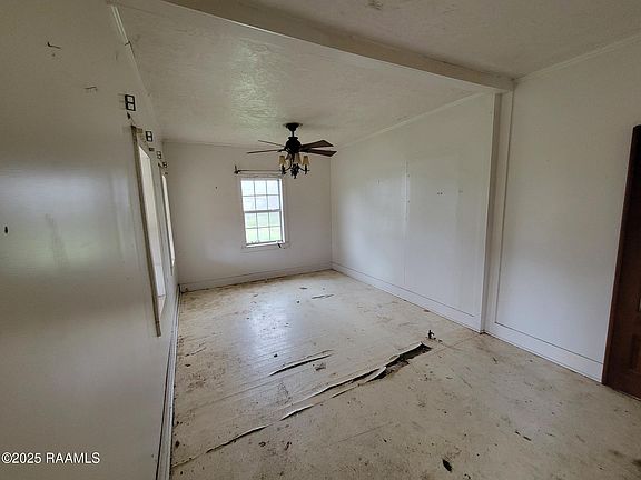 4th image of 722 Ann St