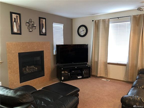 5th image of 10407 198th Street Ct E