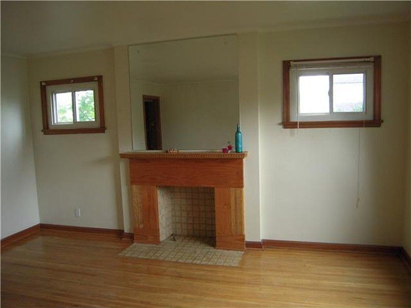 2nd image of 569 Salisbury Rd